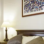 The Sweeney Hotel
