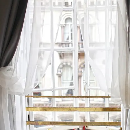 Hotel The Sweeney Dublino