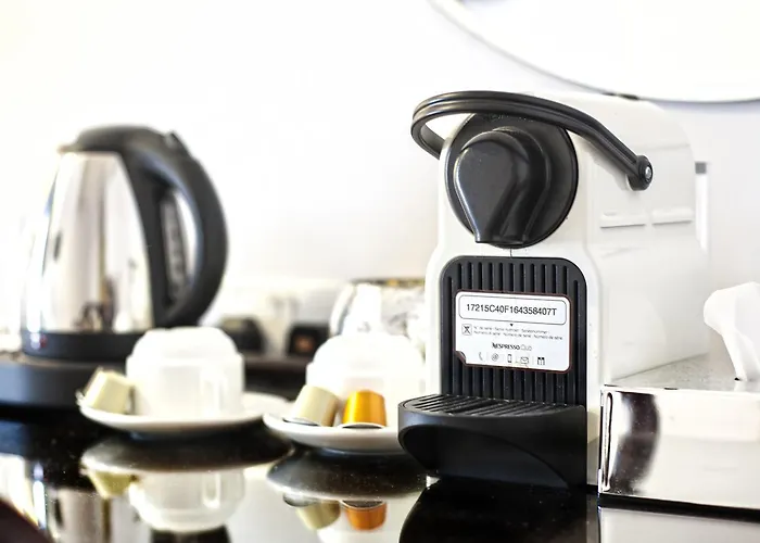 The Sweeney 3* ダブリン